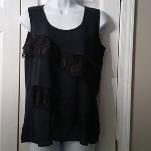 Tommy Hilfiger navy black lace sleeveless blouse casual vacation  Sz M NWOT